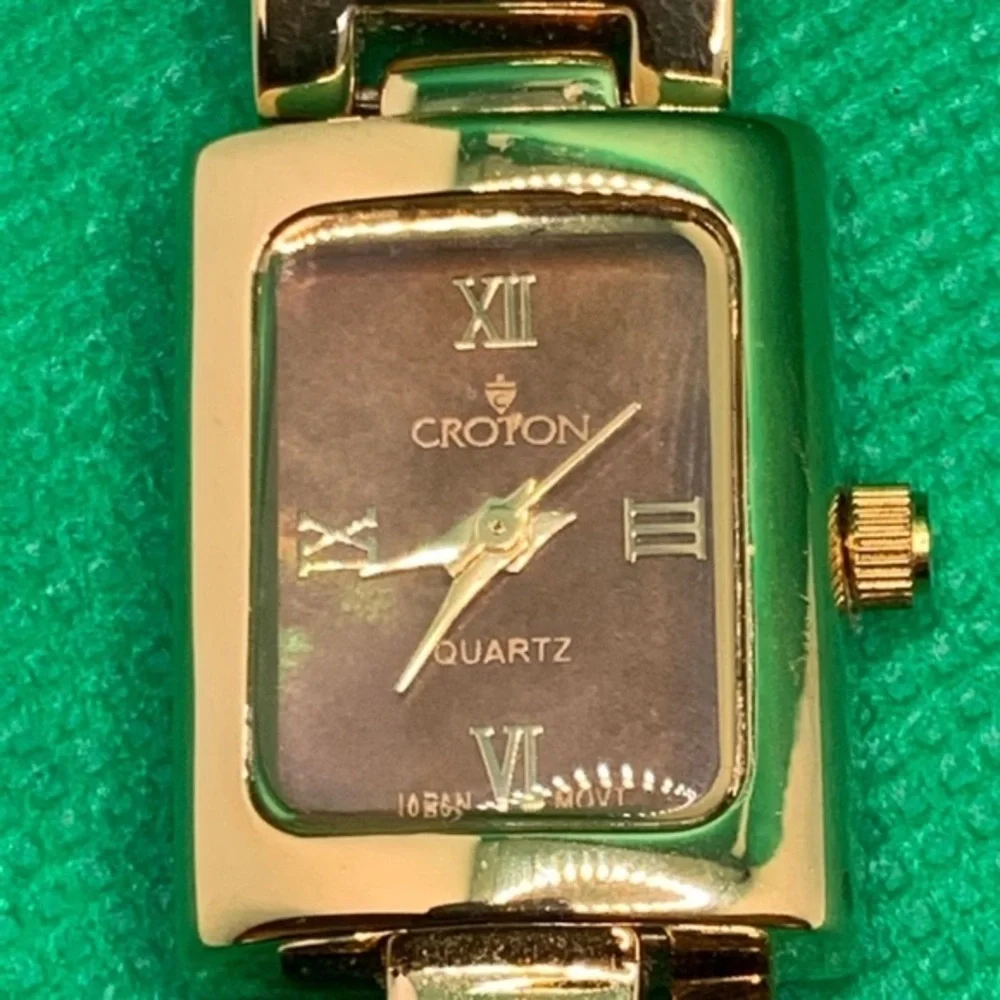 Croton ladies watch gold and brown